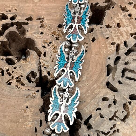 1970s NAVAJO Sterling Silver Turquoise & Coral Chip Inlay Peyote Bird Necklace - Picture 3 of 8